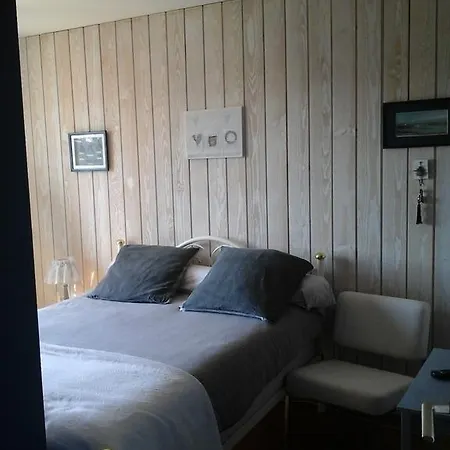 Couette-café D'hotes Des Ecureuils *