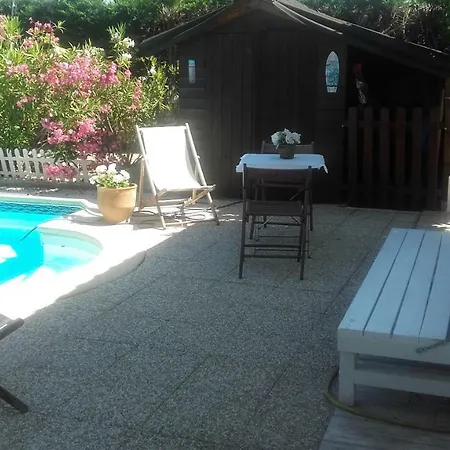 Oda ve Kahvaltı D'hotes Des Ecureuils Lanton