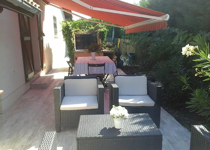 D'hotes Des Ecureuils Oda ve Kahvaltı *